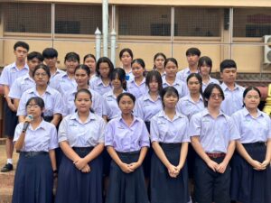 วันที่ 21 พฤษภาคม 2567 นางนัทภา วรรณประพันธ์ ผู้อำนวยการสถานศึกษาและคณะผู้บริหารโรงเรียนเตรียมอุดมศึกษาน้อมเกล้า นครราชสีมา ให้เกียรติทำพิธีประดับเข็มให้กับคณะกรรมการสภานักเรียน ประจำปีการศึกษา 2567